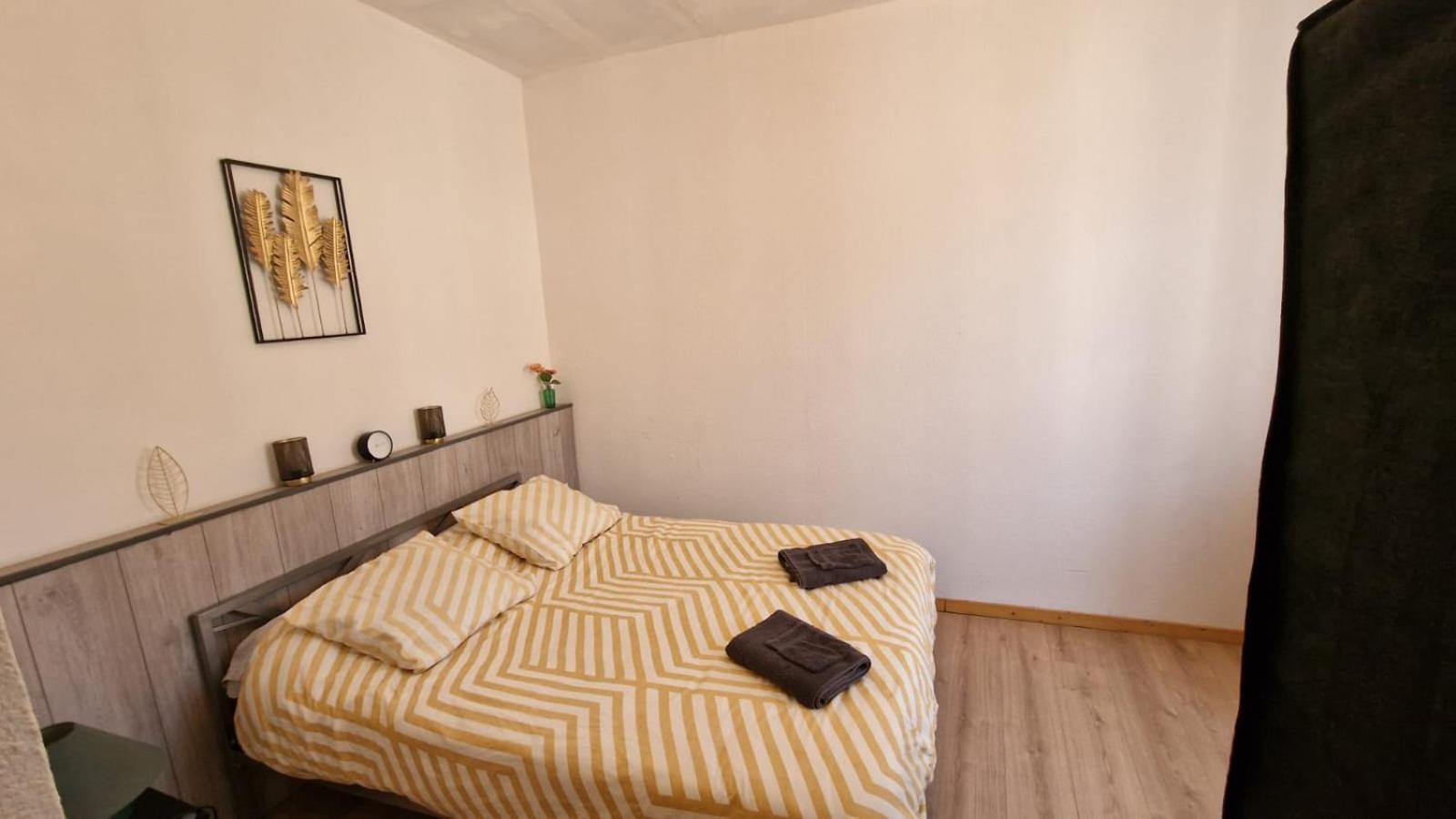Appartement T2 Avec Balcon Proche Centre-Ville 纳博讷 外观 照片